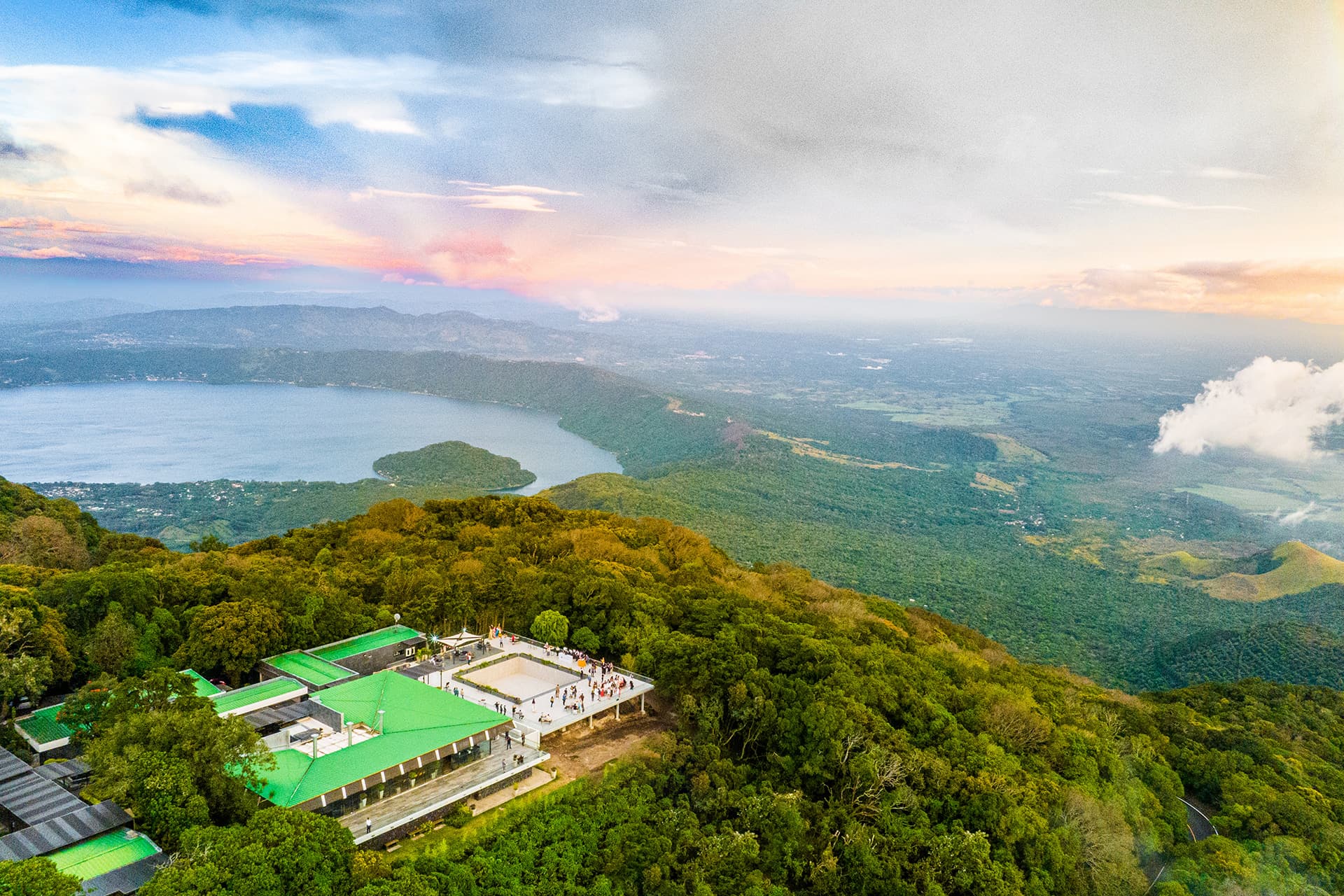Cerro Verde y Lago de Coatepeque